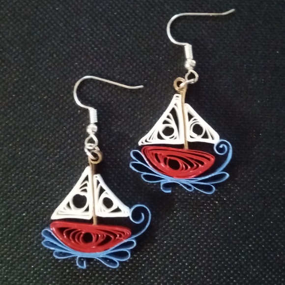 Handmade Jewelry - Paper Quilled Earrings